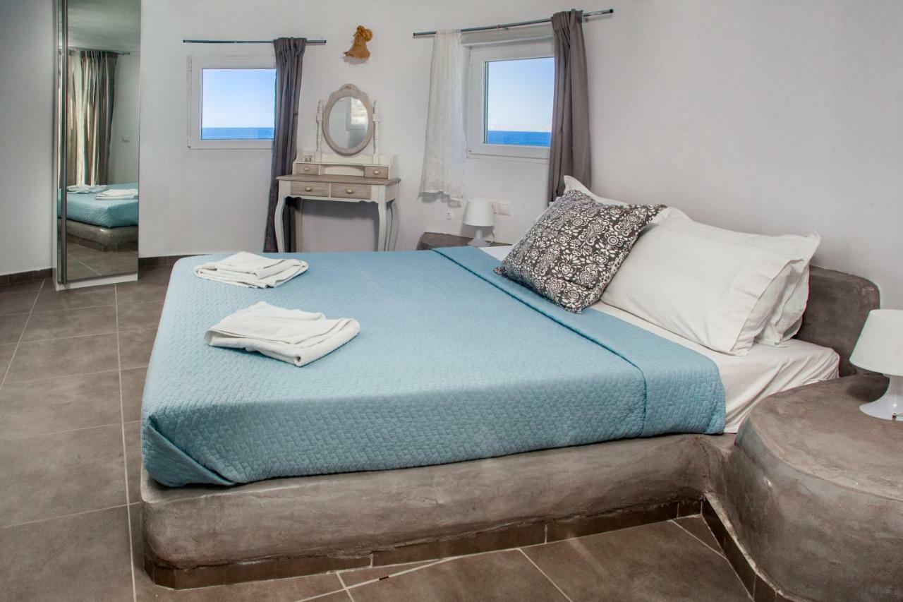 Abelomilos Exclusive Villa Imerovigli  Bagian luar foto